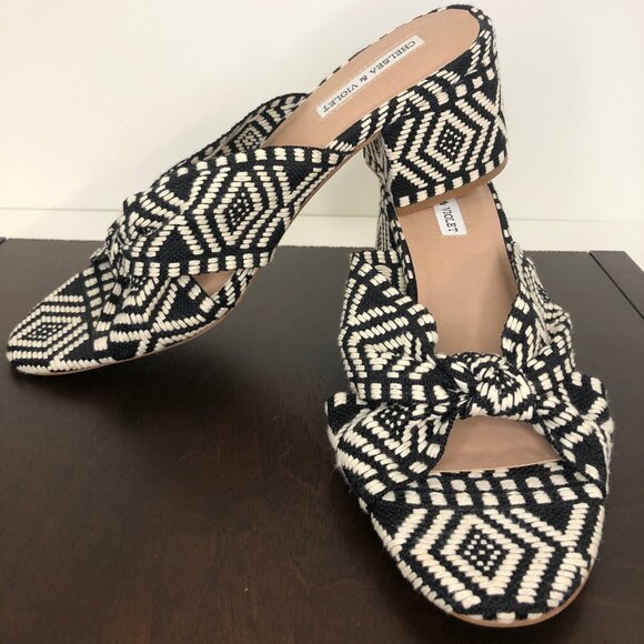 Chelsea & Violet Shoes - Chelsea & Violet Gia Knot Printed Mules Size 9